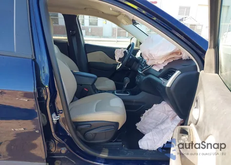 2016 Jeep Cherokee Sport из США, поврежденный, VIN 1C4PJLAS1GW208506